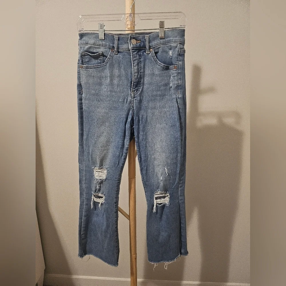 Express Cropped Flare, Size 8